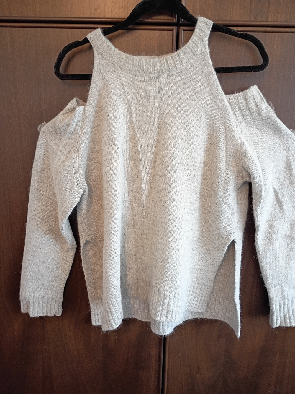 J.O.A. Light Gray Cold-Shoulder Knit Sweater